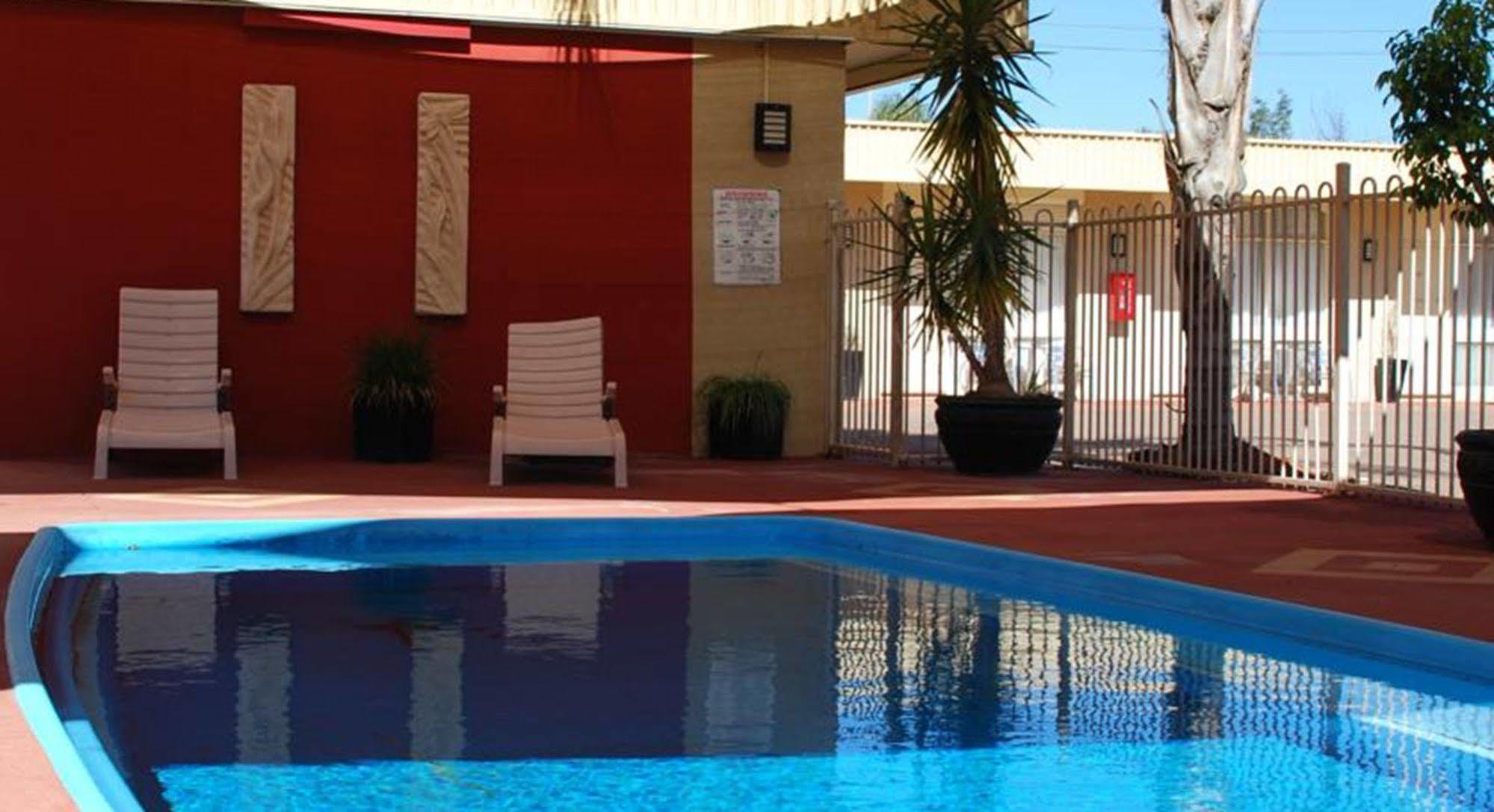 Desert Sand Motor Inn Broken Hill Eksteriør billede